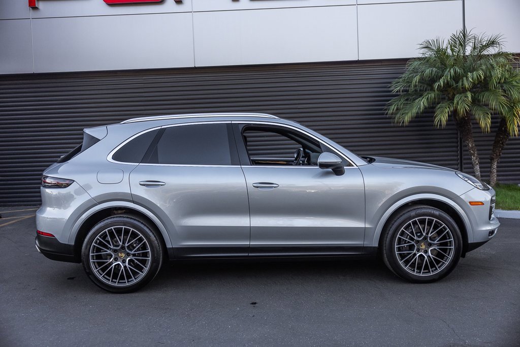 Certified 2023 Porsche Cayenne image 8