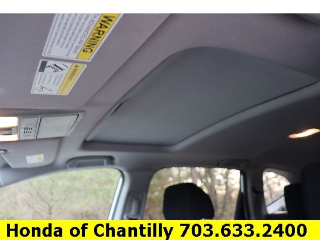 Used 2019 Honda CR-V EX image 19