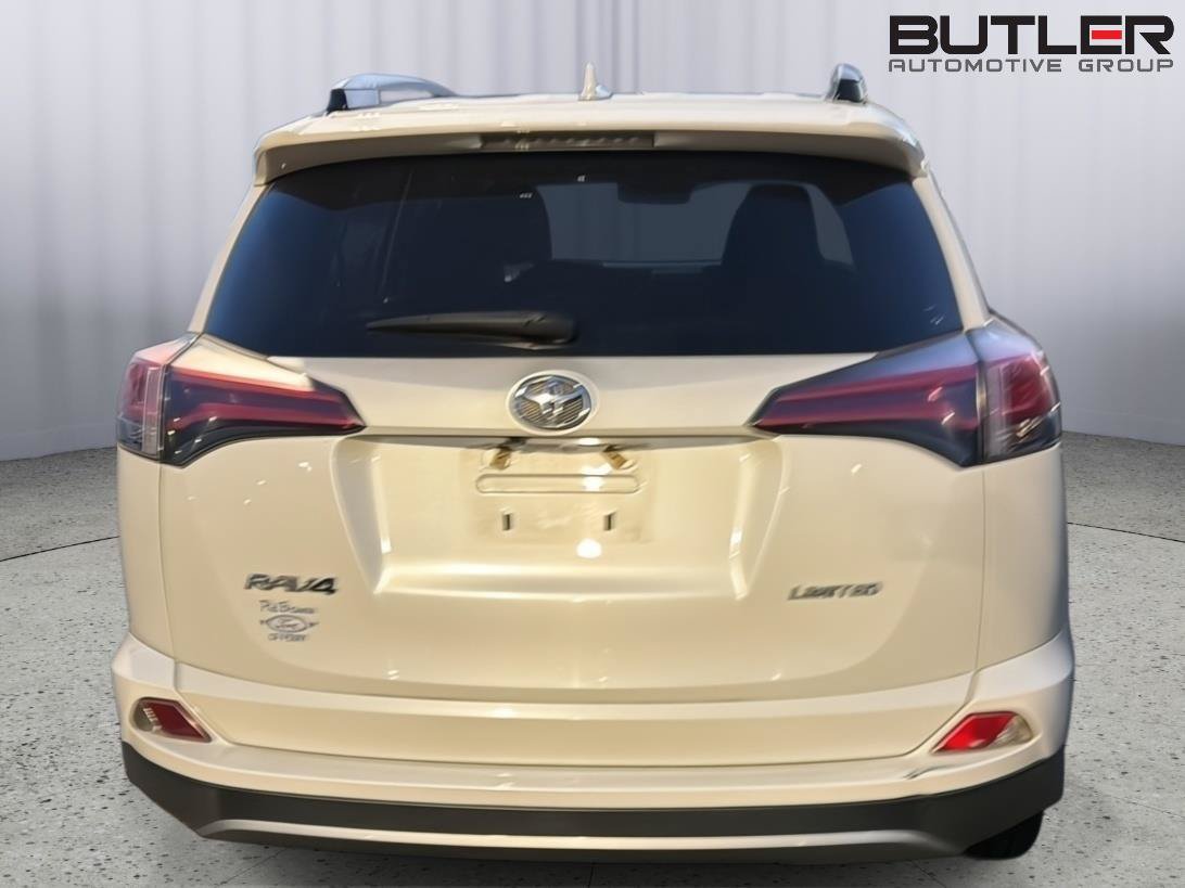 Used 2018 Toyota RAV4 Limited FWD image 7