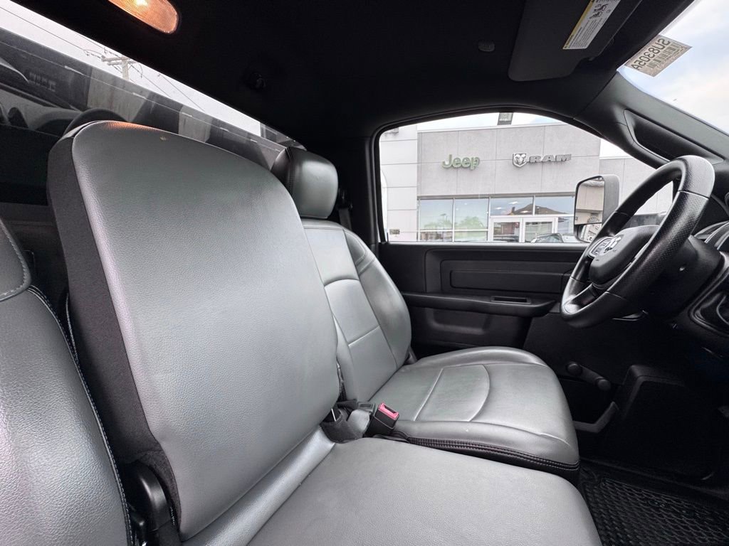 Used 2021 RAM 4500 Tradesman RWD image 19