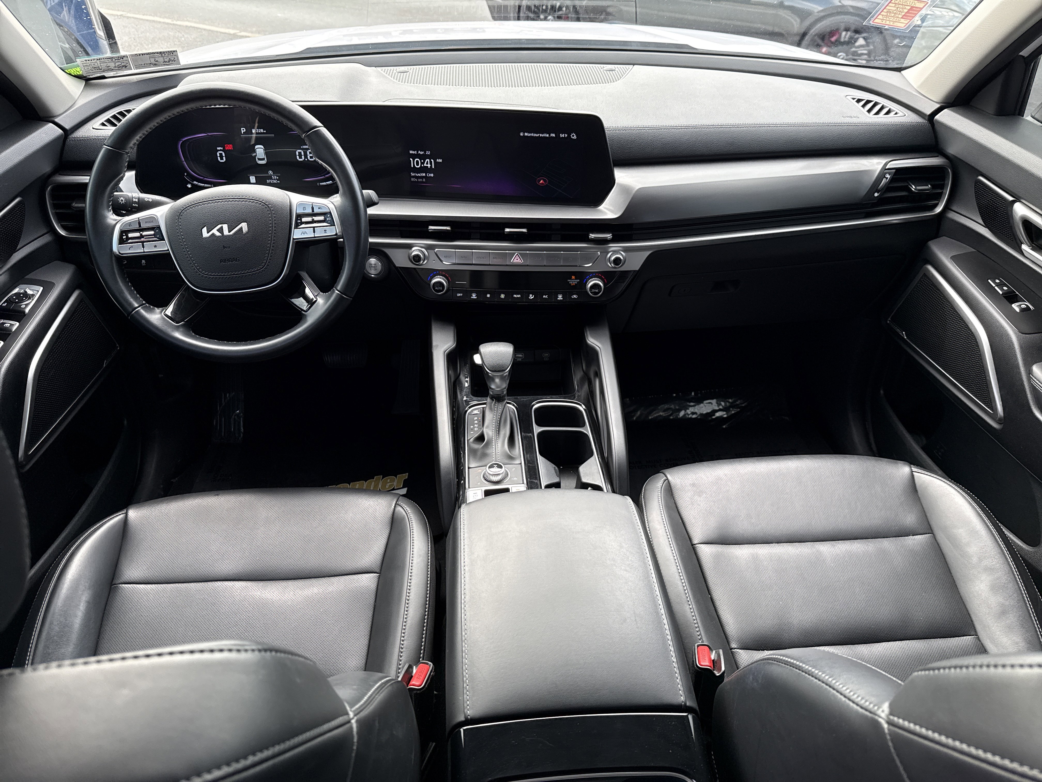 Used 2024 Kia Telluride LX AWD/4WD image 15