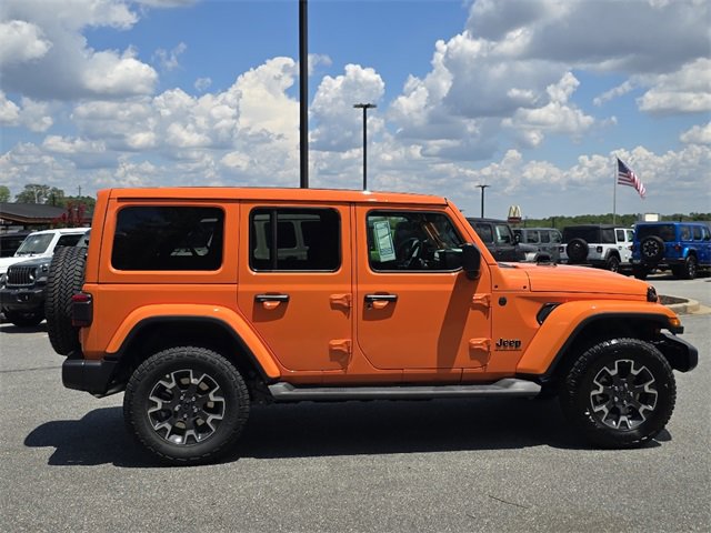 New 2025 Jeep Wrangler Sahara video 2
