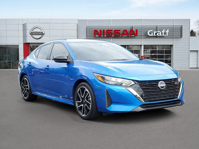 Certified 2025 Nissan Sentra SR FWD image 2