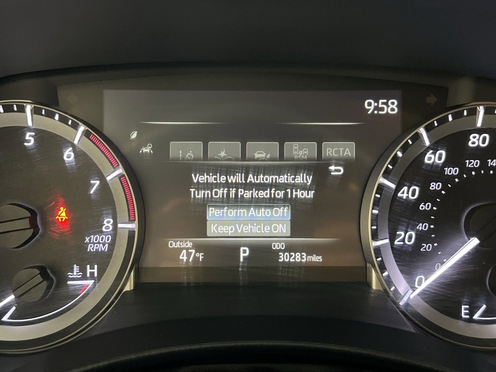 Used 2024 Toyota Highlander LE image 17