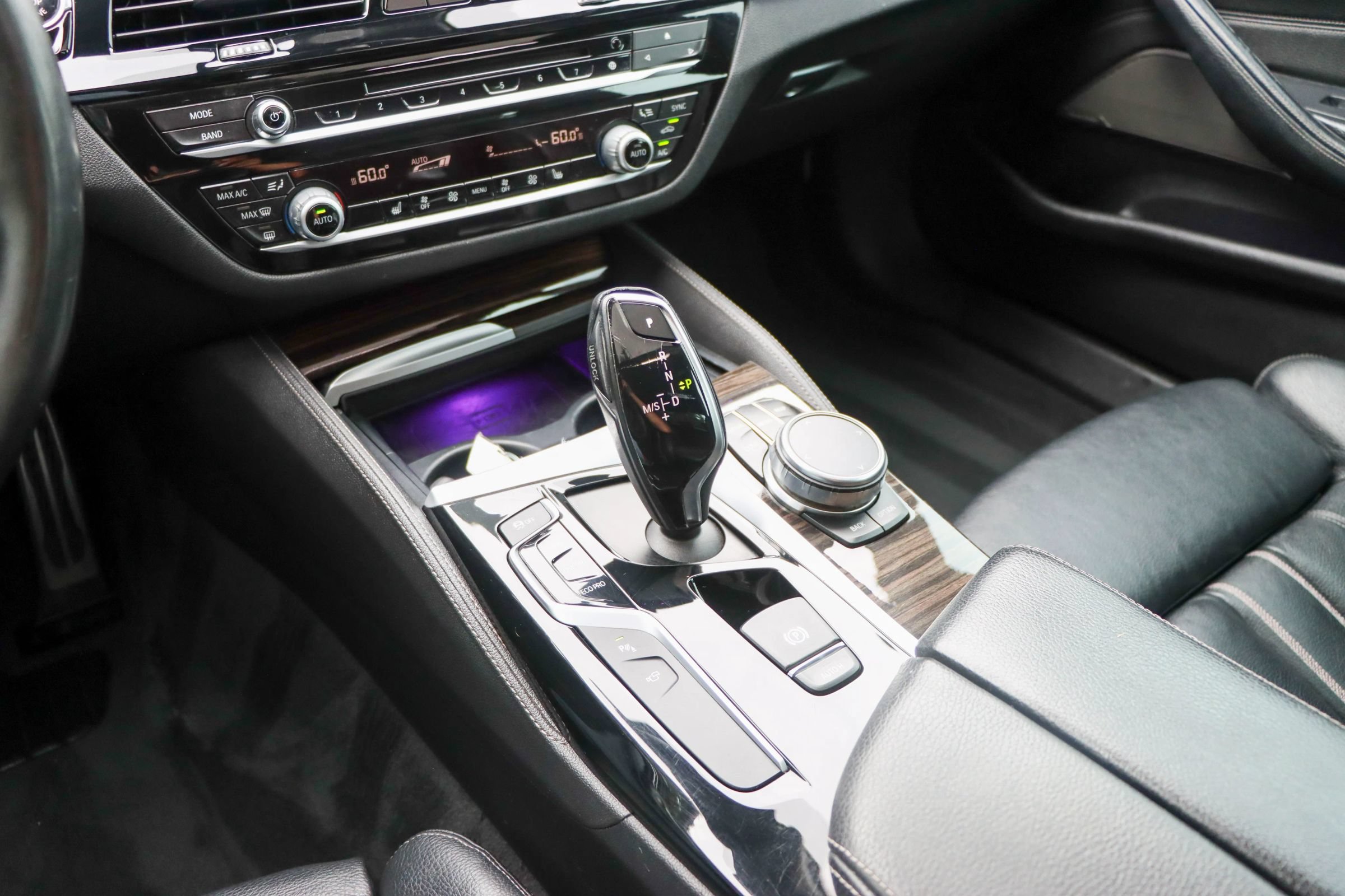 Used 2017 BMW 540i RWD image 43