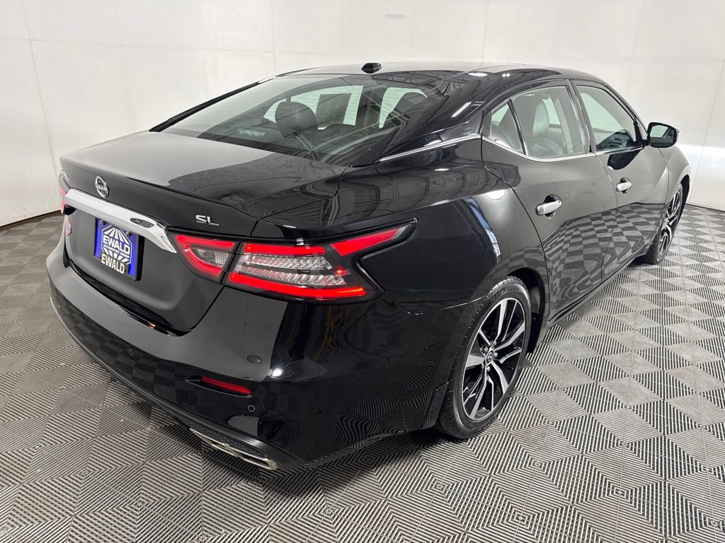Used 2023 Nissan Maxima SL FWD image 11