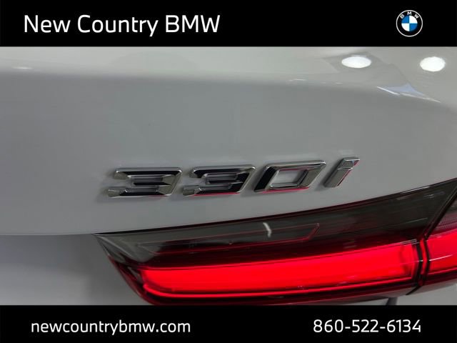 Used 2024 BMW 330i xDrive Sedan w/ Premium Package image 11