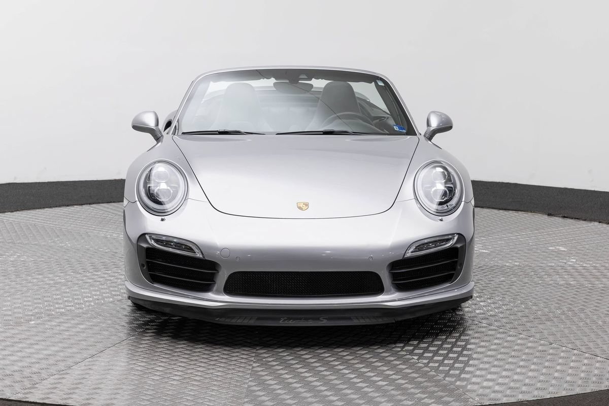Used 2014 Porsche 911 Turbo S AWD/4WD image 3