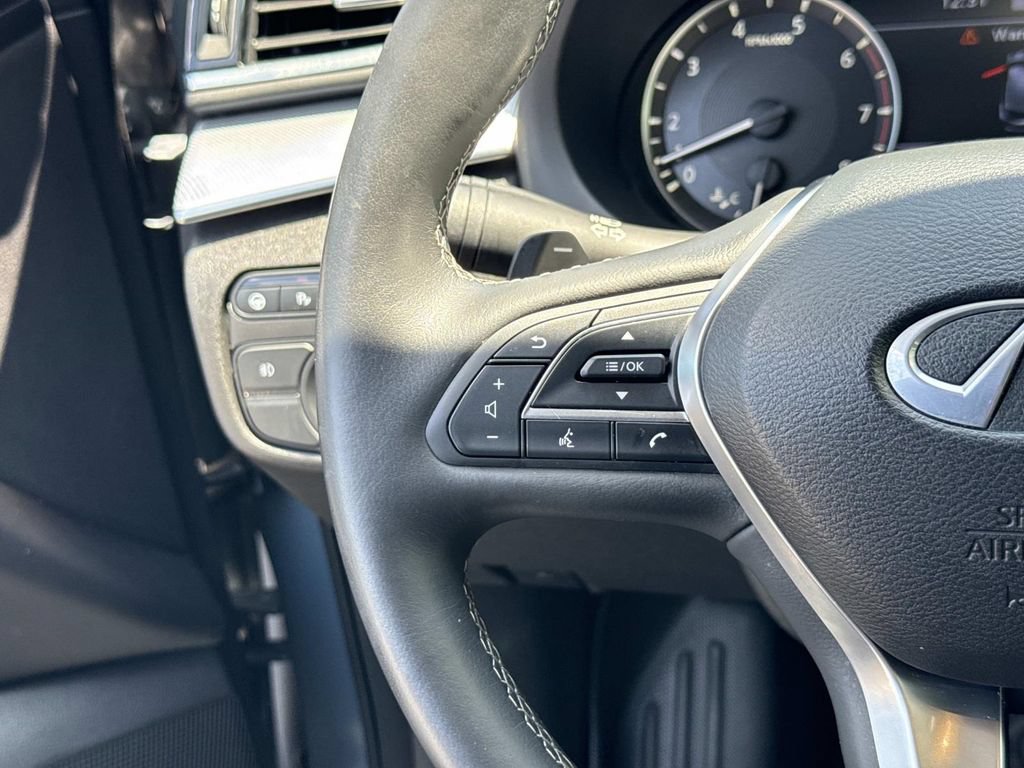 Used 2022 INFINITI QX50 Essential AWD/4WD image 10