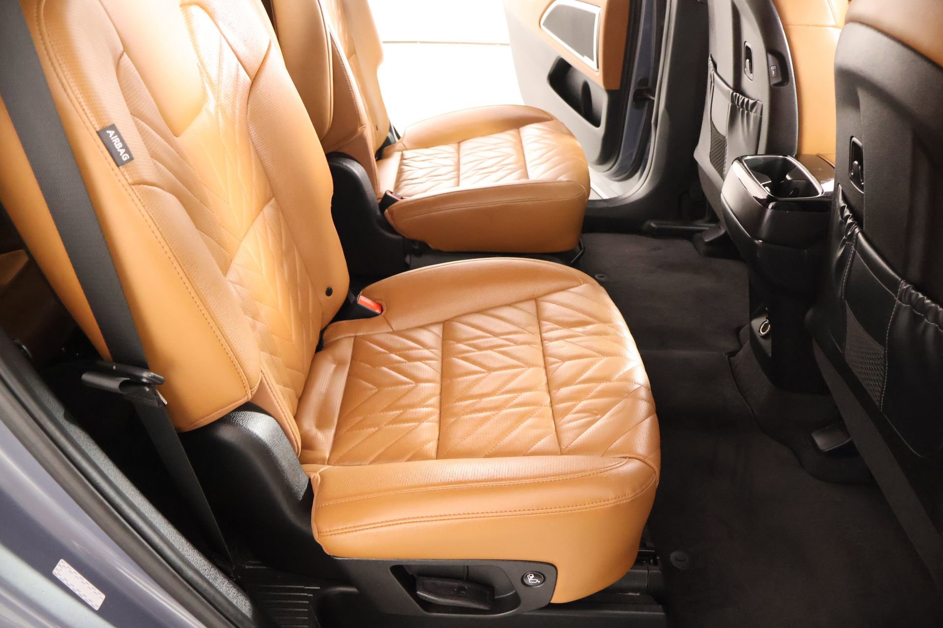 Used 2024 Kia Telluride SX X-Pro AWD/4WD image 16