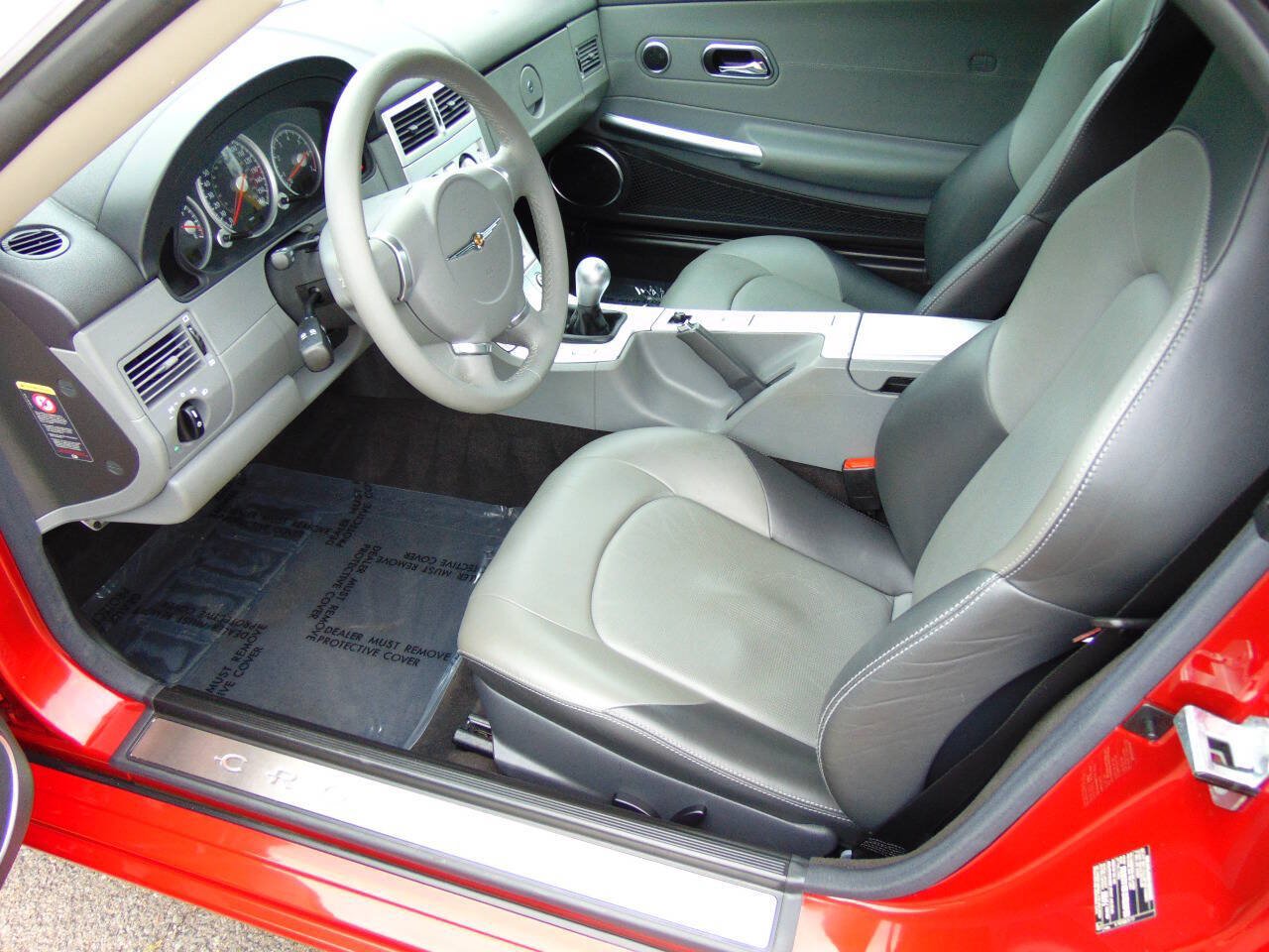 Used 2005 Chrysler Crossfire Limited RWD image 6