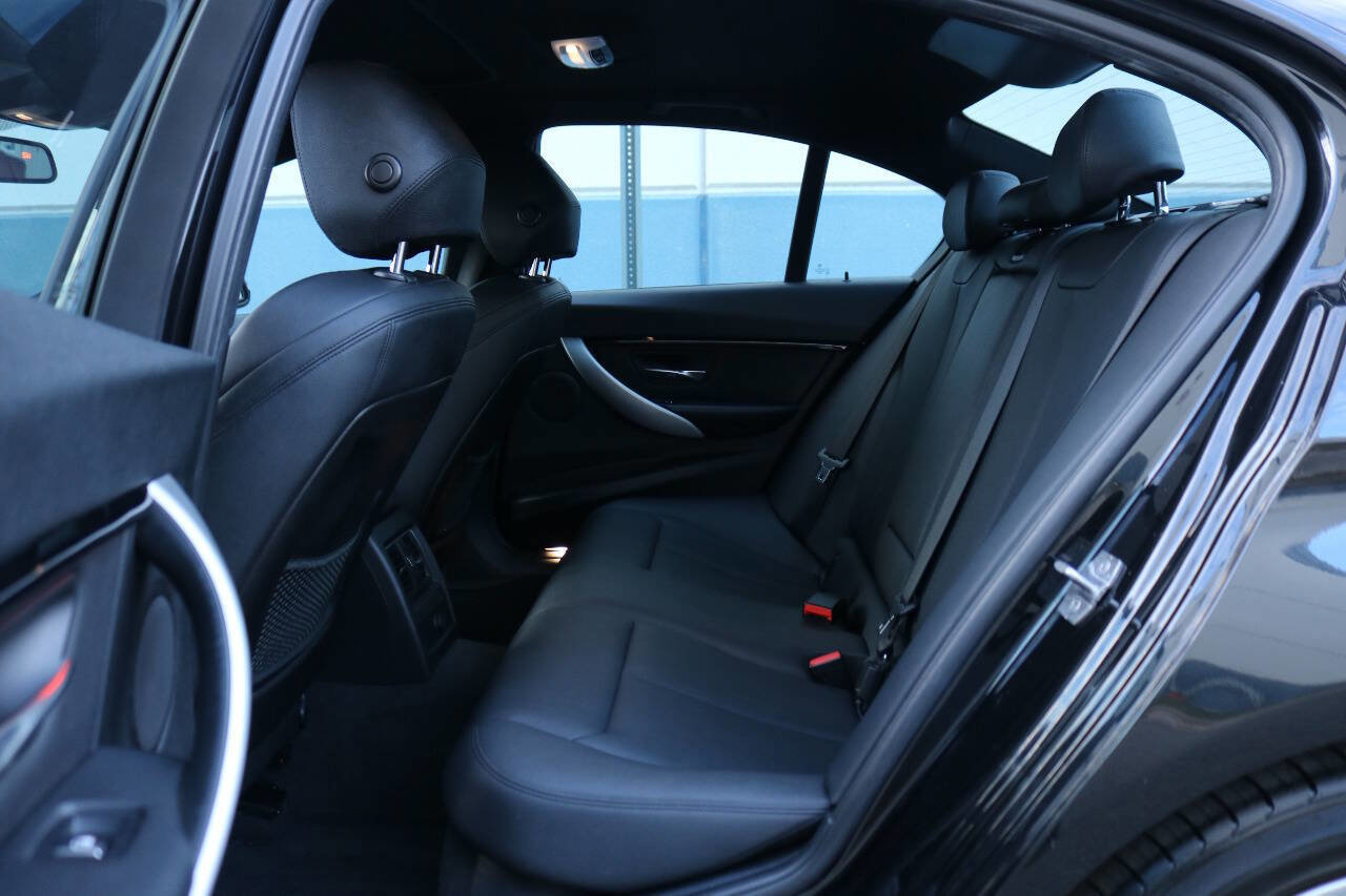 Used 2016 BMW 328i Sedan image 11