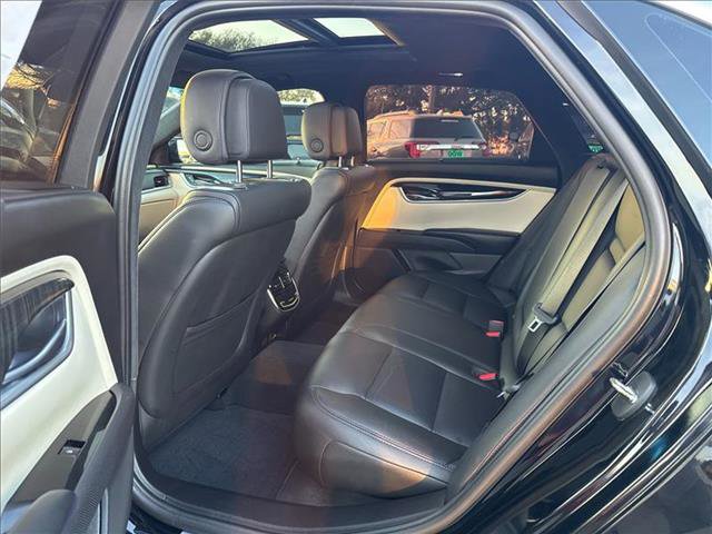 Used 2014 Cadillac XTS Platinum image 13