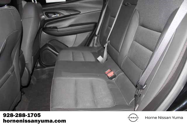 Used 2023 Chevrolet TrailBlazer RS w/ Sun and Liftgate Package image 5