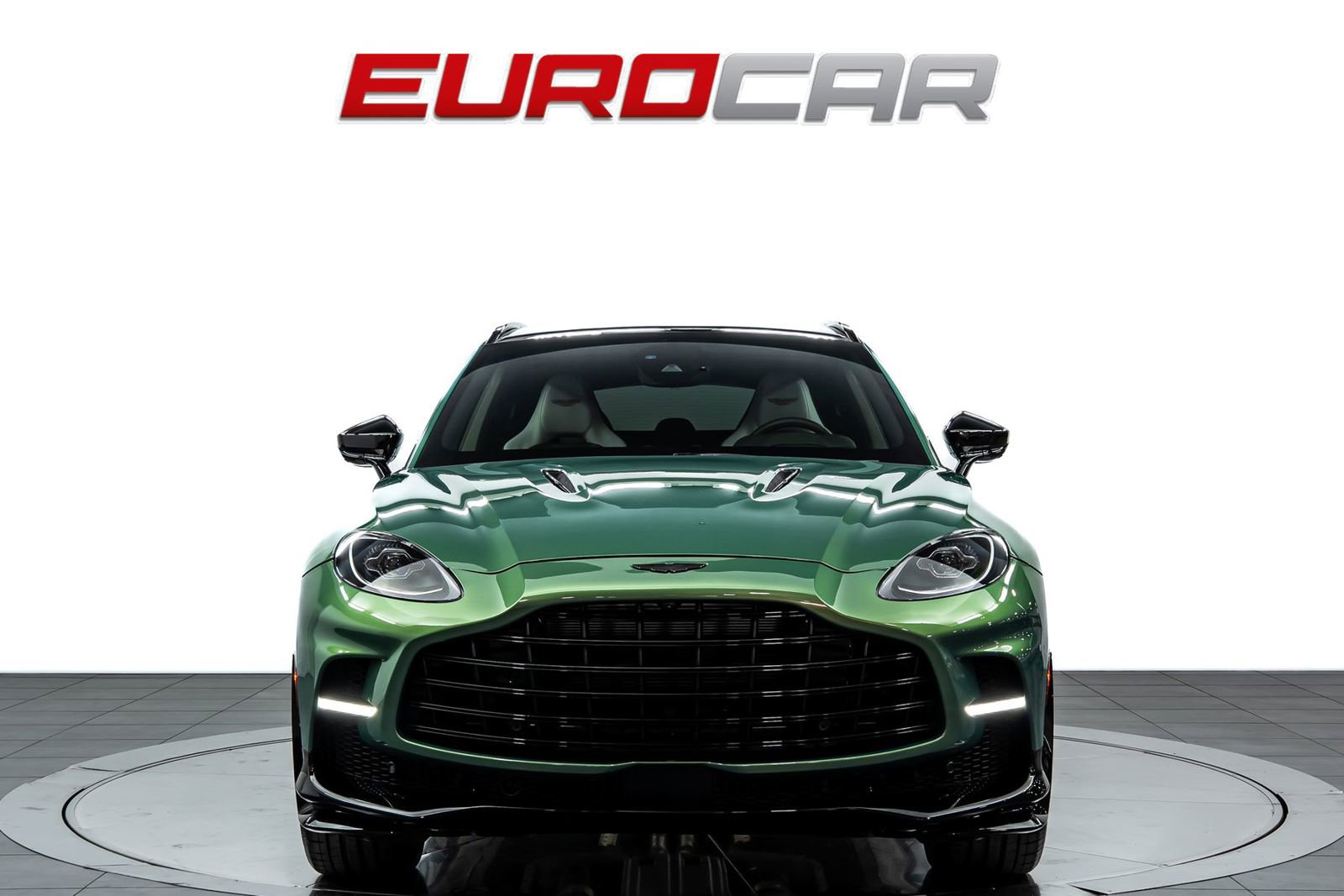 Used 2023 Aston Martin DBX 707 image 8