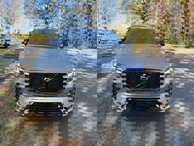 New 2026 Volvo XC60 B5 Plus w/ Protection Package Premier AWD/4WD image 3