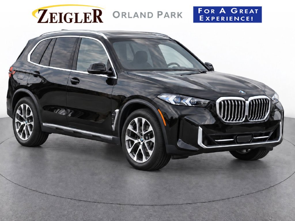Certified 2024 BMW X5 xDrive40i w/ Premium Package AWD/4WD image 1