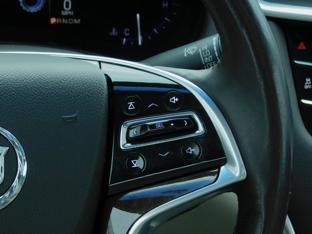 Used 2014 Cadillac XTS Luxury image 9