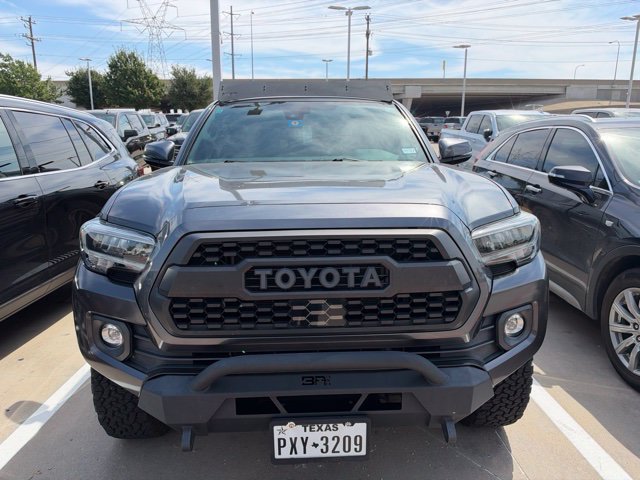 Used 2021 Toyota Tacoma TRD Off-Road AWD/4WD image 2