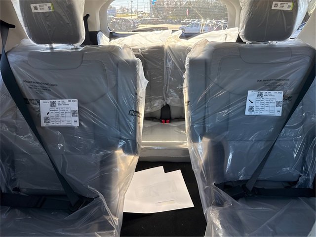 New 2026 Ford Explorer Active image 18