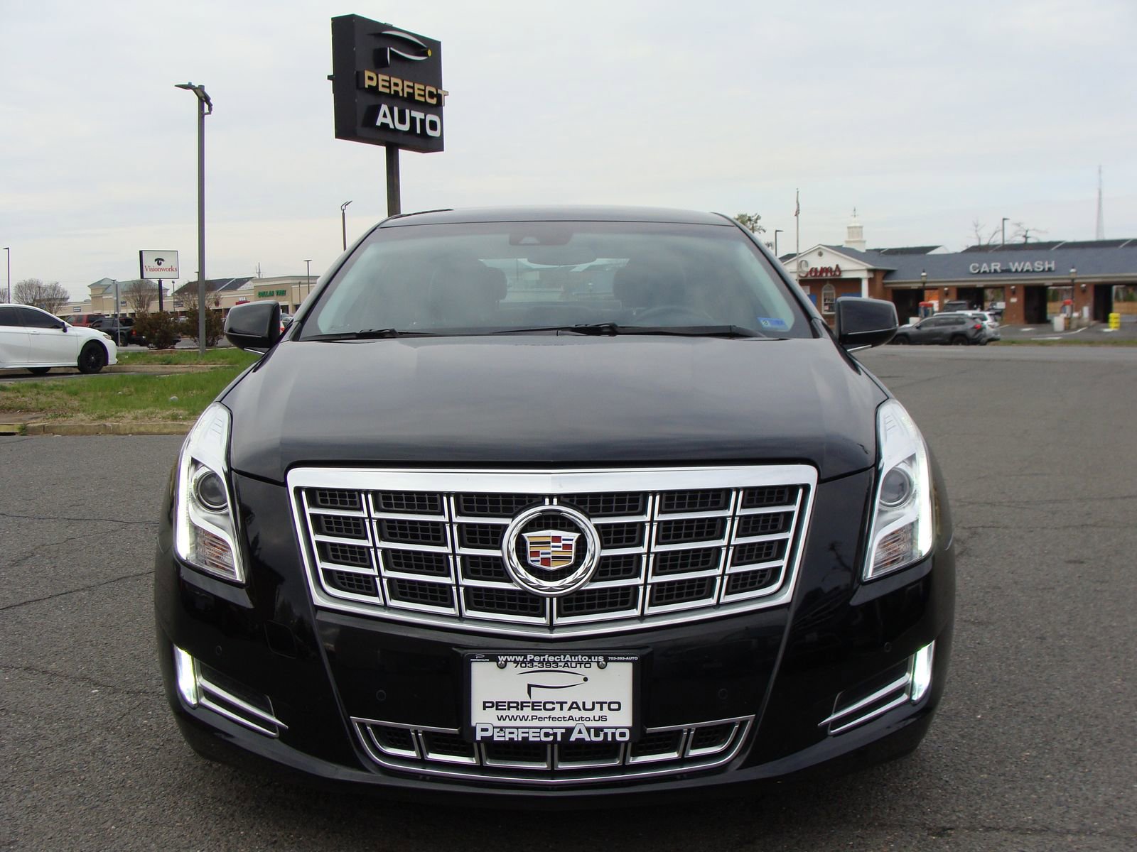 Used 2014 Cadillac XTS Premium image 2