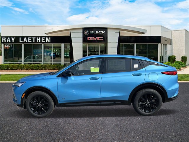 Used 2025 Buick Envista Sport Touring w/ Convenience I Package image 2