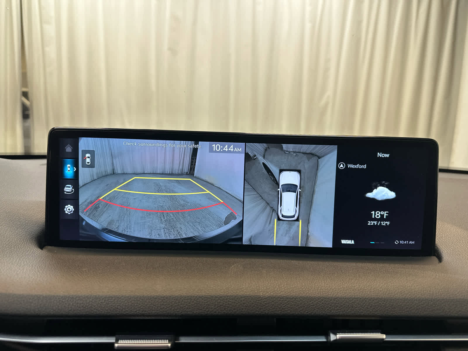 Used 2024 Genesis GV70 2.5T Advanced w/ Advanced Package image 16