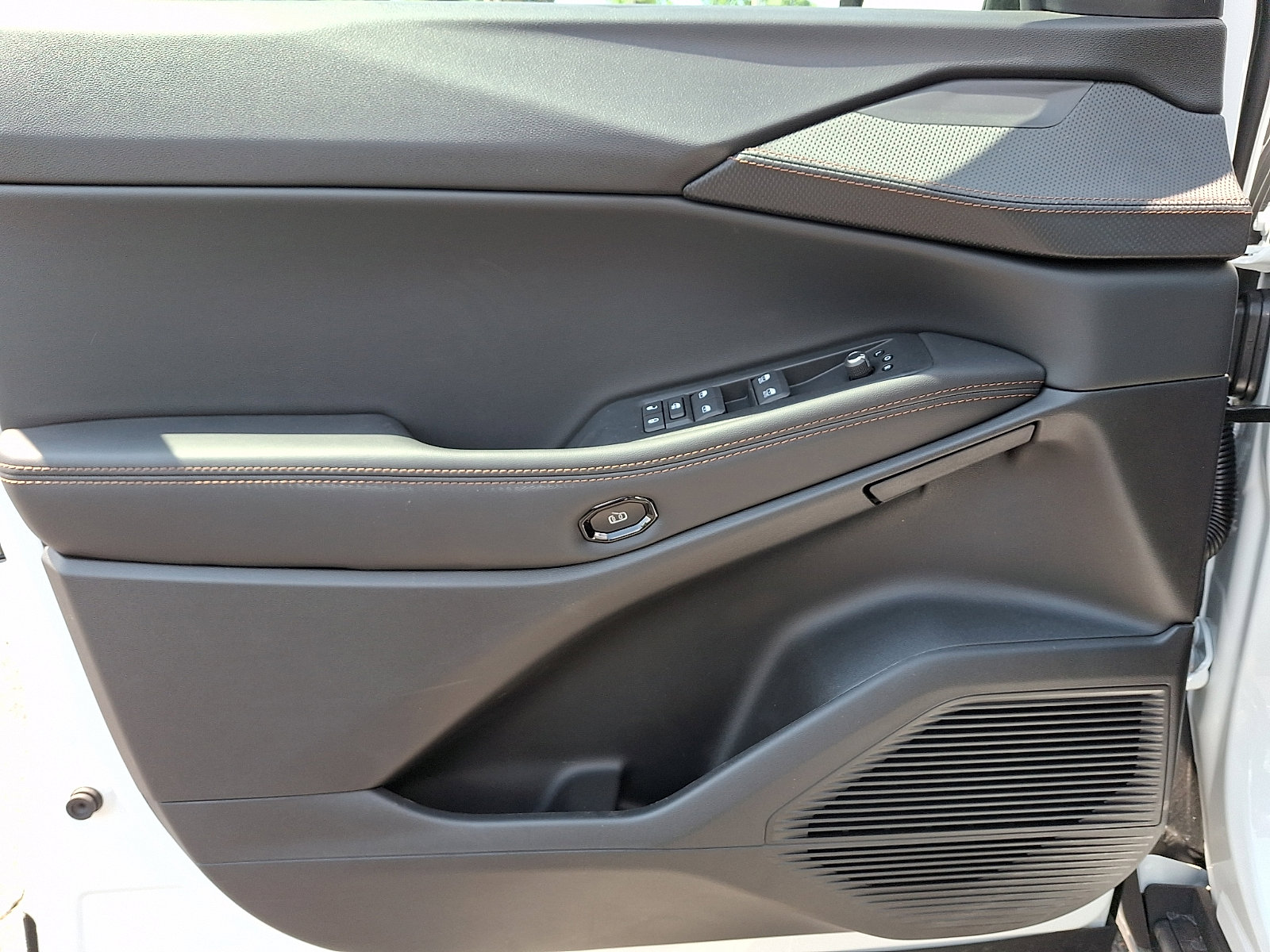 New 2026 Jeep Cherokee Limited AWD/4WD image 8