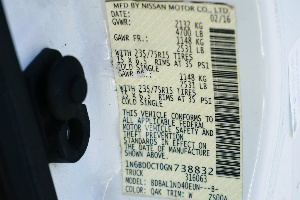 Used 2016 Nissan Frontier S image 38