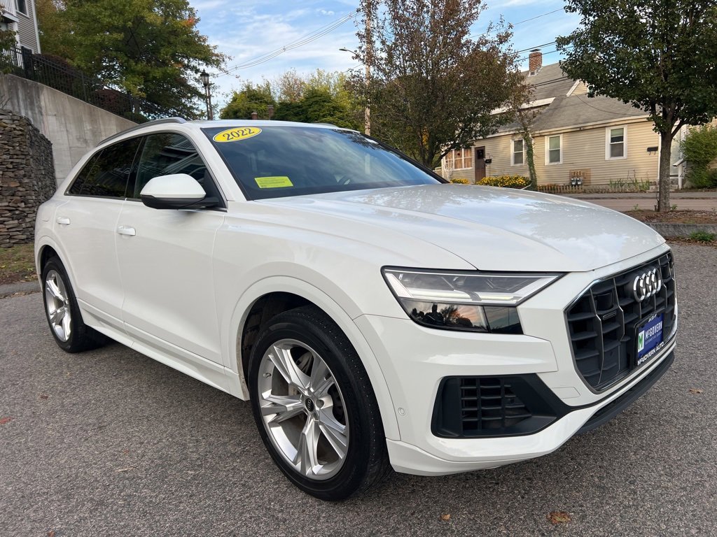 Used 2022 Audi Q8 Premium Plus w/ Premium Plus Package image 6