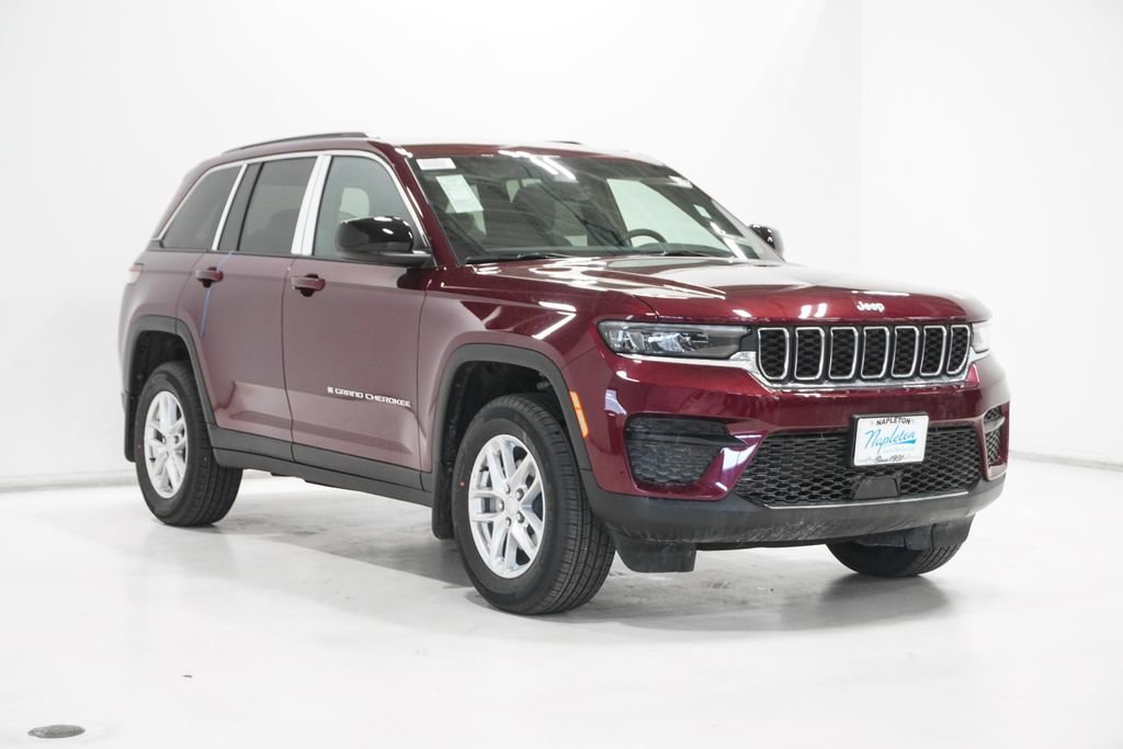 New 2026 Jeep Grand Cherokee Laredo X AWD/4WD image 4