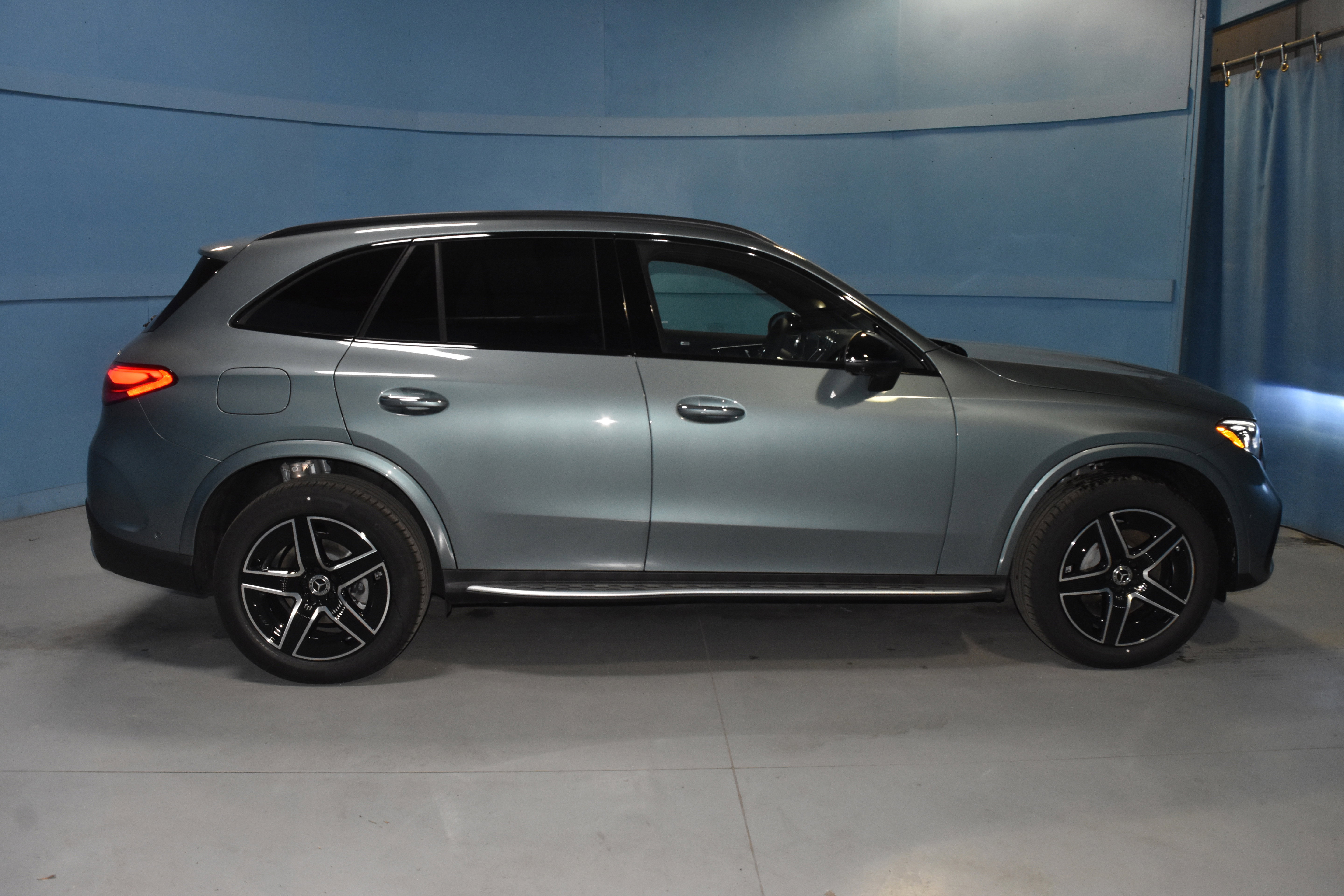 New 2026 Mercedes-Benz GLC 300 4MATIC image 17