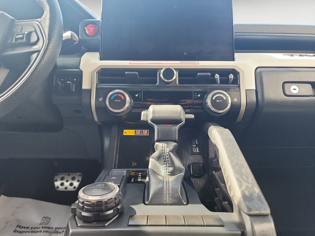 Used 2024 Toyota Tacoma TRD Sport w/ TRD Sport Upgrade Package image 11