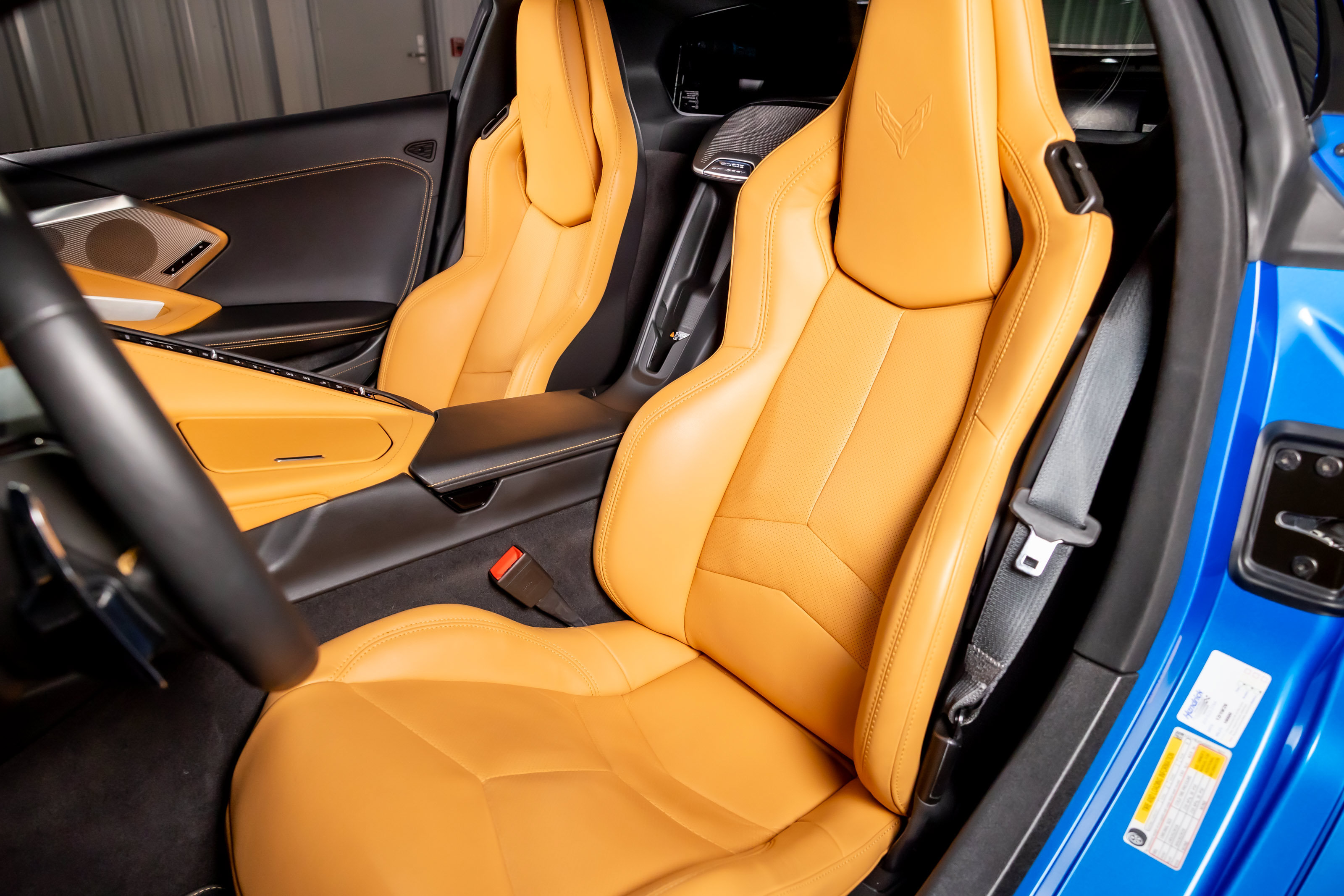 Used 2024 Chevrolet Corvette Stingray Preferred Cpe w/ Z51 Performance Package RWD image 5