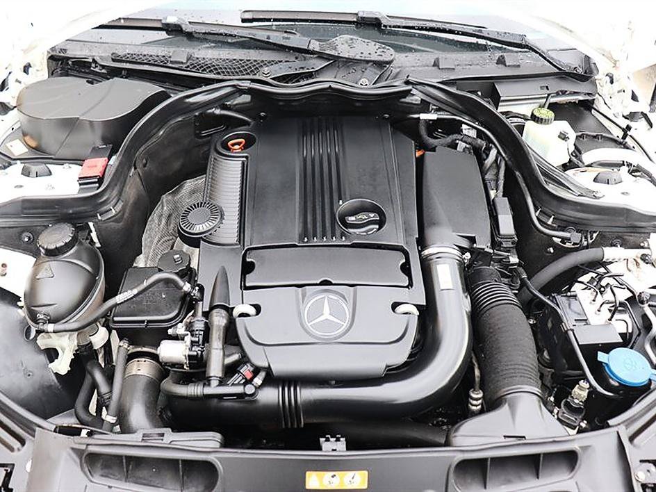 Used 2015 Mercedes-Benz C 250 Coupe w/ Appearance Package image 33