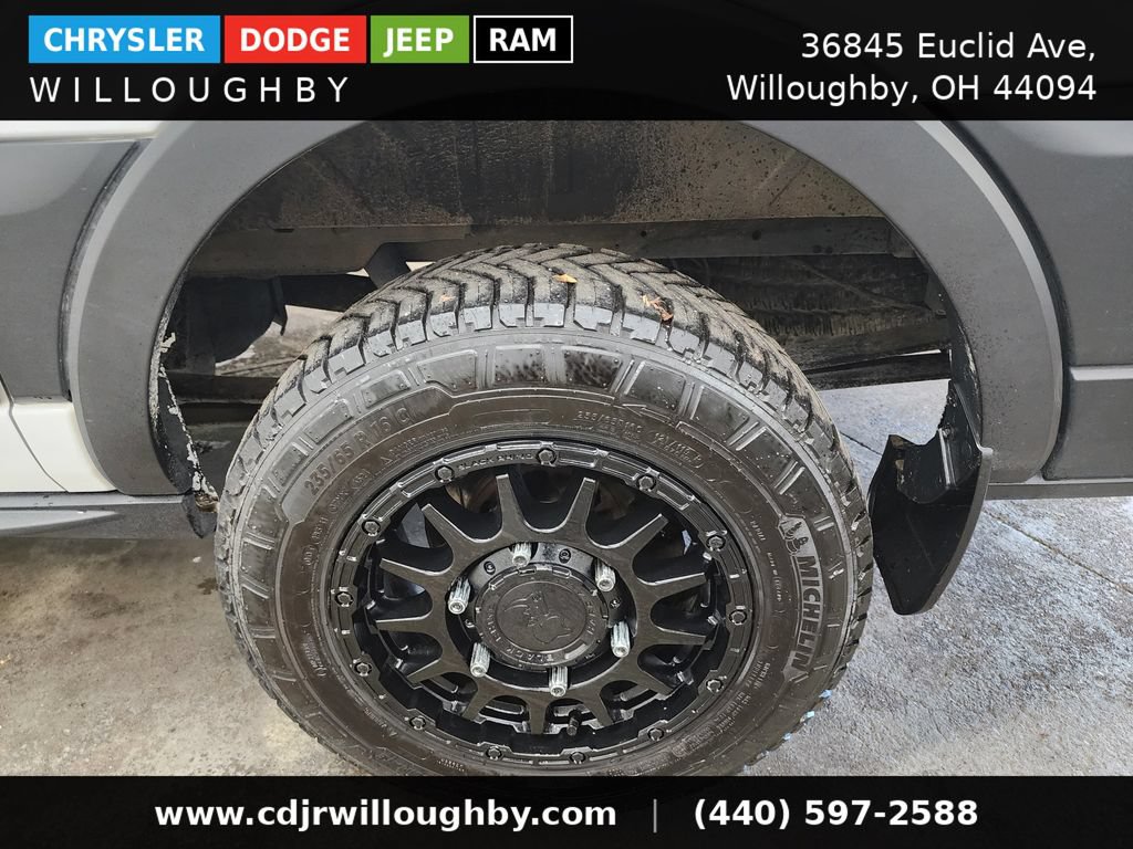Used 2021 Ford Transit 250 Low Roof AWD image 38