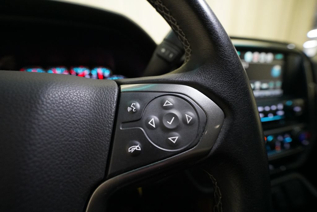 Used 2018 Chevrolet Silverado 1500 LTZ w/ Sport Package AWD/4WD image 18