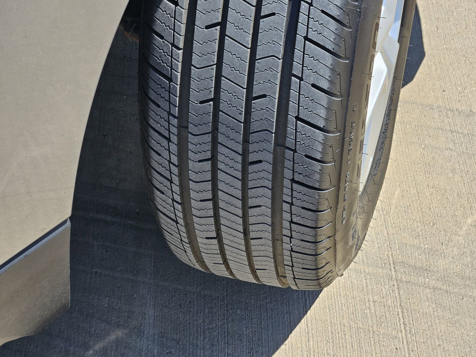 Certified 2023 Chevrolet Equinox LS w/ LPO, Floor Liner Package image 14