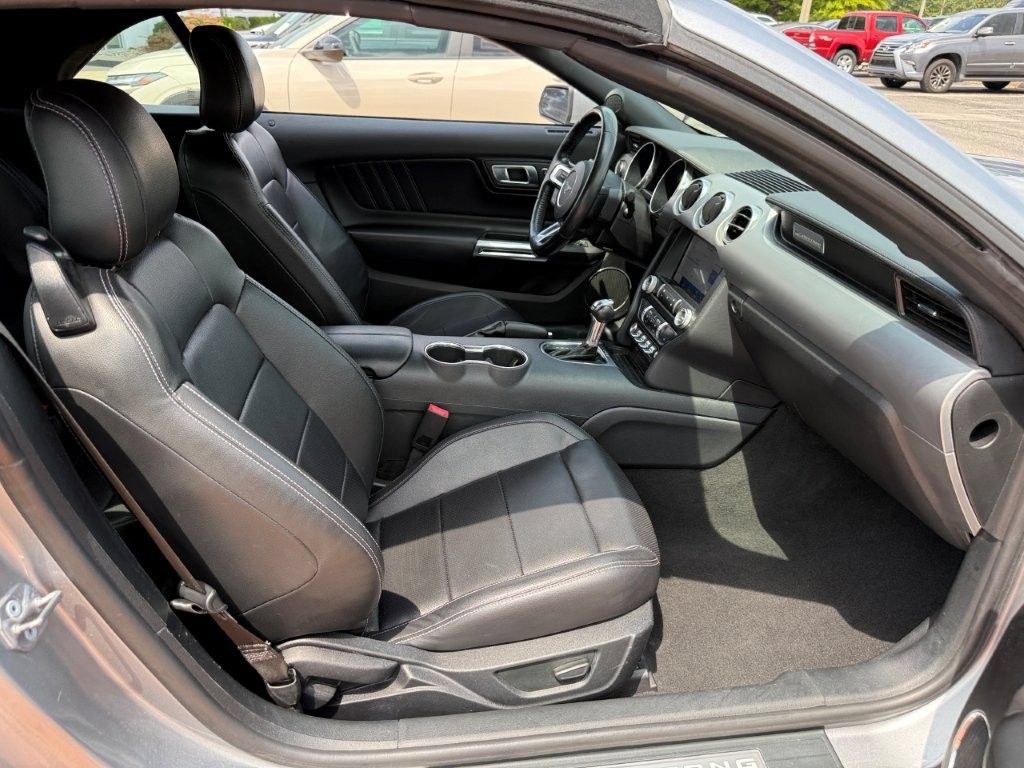 Used 2022 Ford Mustang Premium RWD image 25