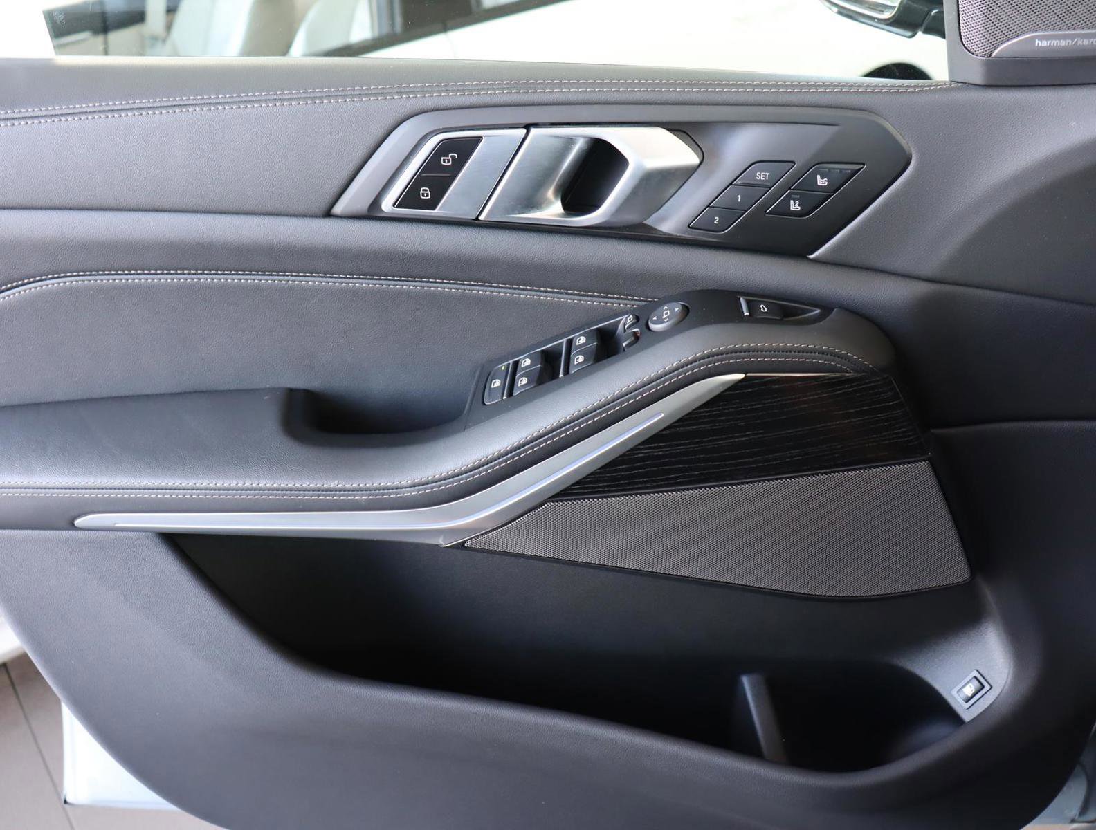 Used 2024 BMW X5 xDrive50e w/ Executive Package image 20