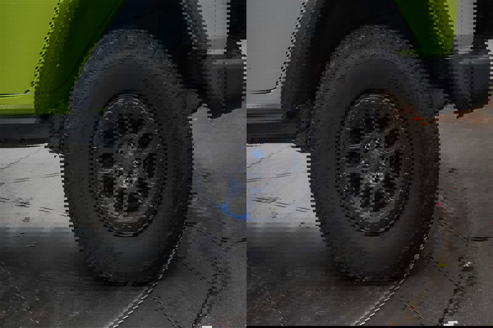 Used 2021 Jeep Wrangler Unlimited Rubicon w/ Xtreme Recon 35" Tire Package image 10