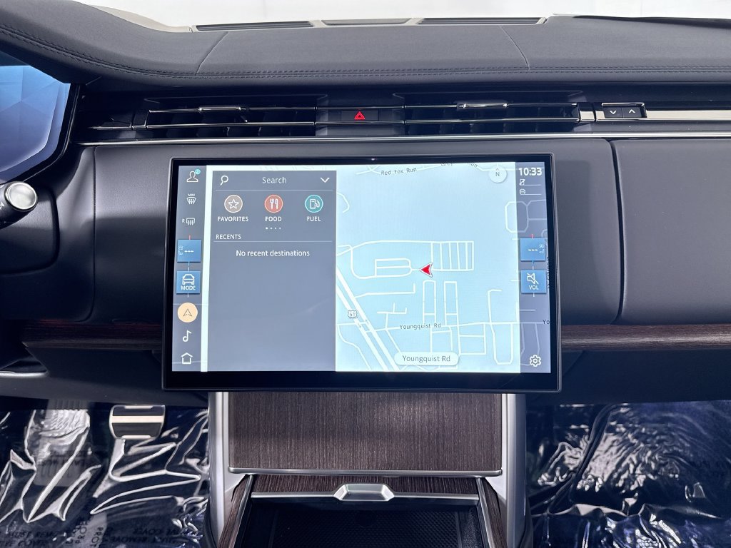 New 2026 Land Rover Range Rover SE AWD/4WD image 17