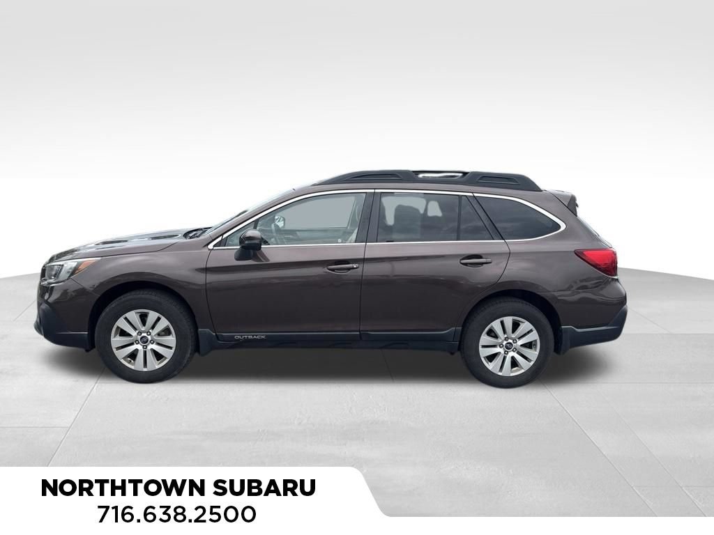 Used 2019 Subaru Outback 2.5i Premium AWD/4WD image 3