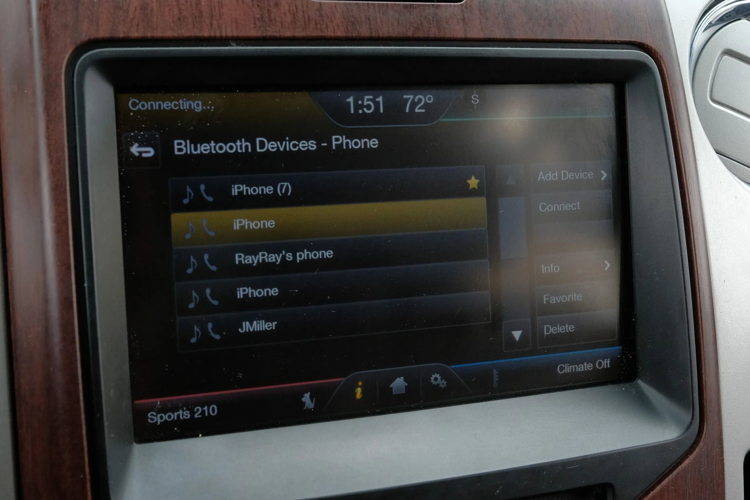 Used 2014 Ford F150 King Ranch w/ King Ranch Luxury Package AWD/4WD image 27