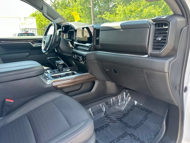 Used 2023 Chevrolet Silverado 1500 RST AWD/4WD image 44