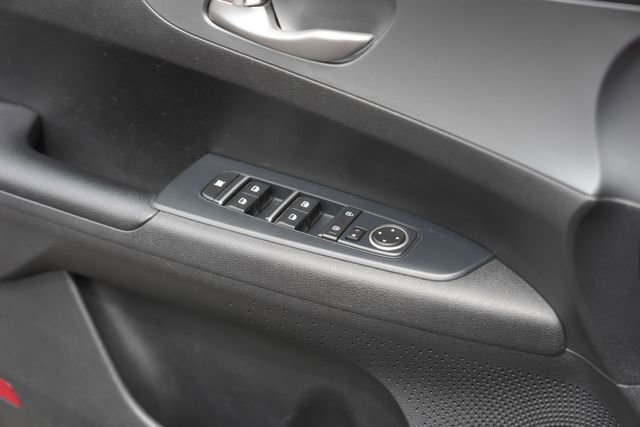 Used 2021 Kia Forte LXS image 29