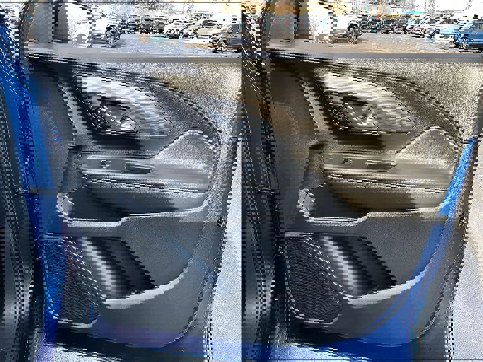 Used 2022 GMC Terrain SLE w/ Driver Convenience Package image 12