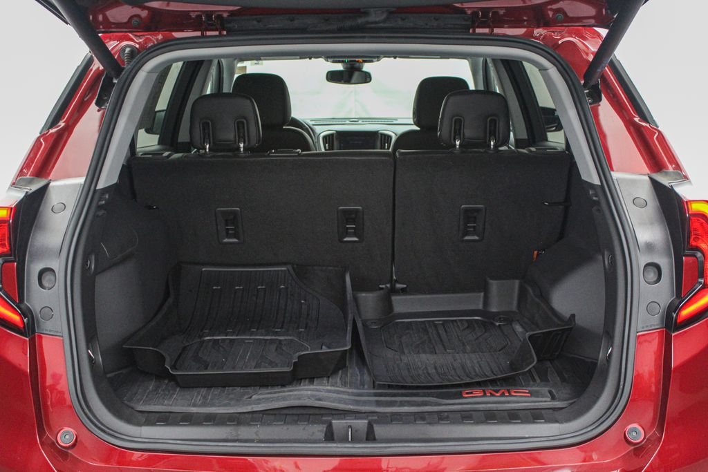 Used 2020 GMC Terrain SLT w/ Preferred Package AWD/4WD image 11
