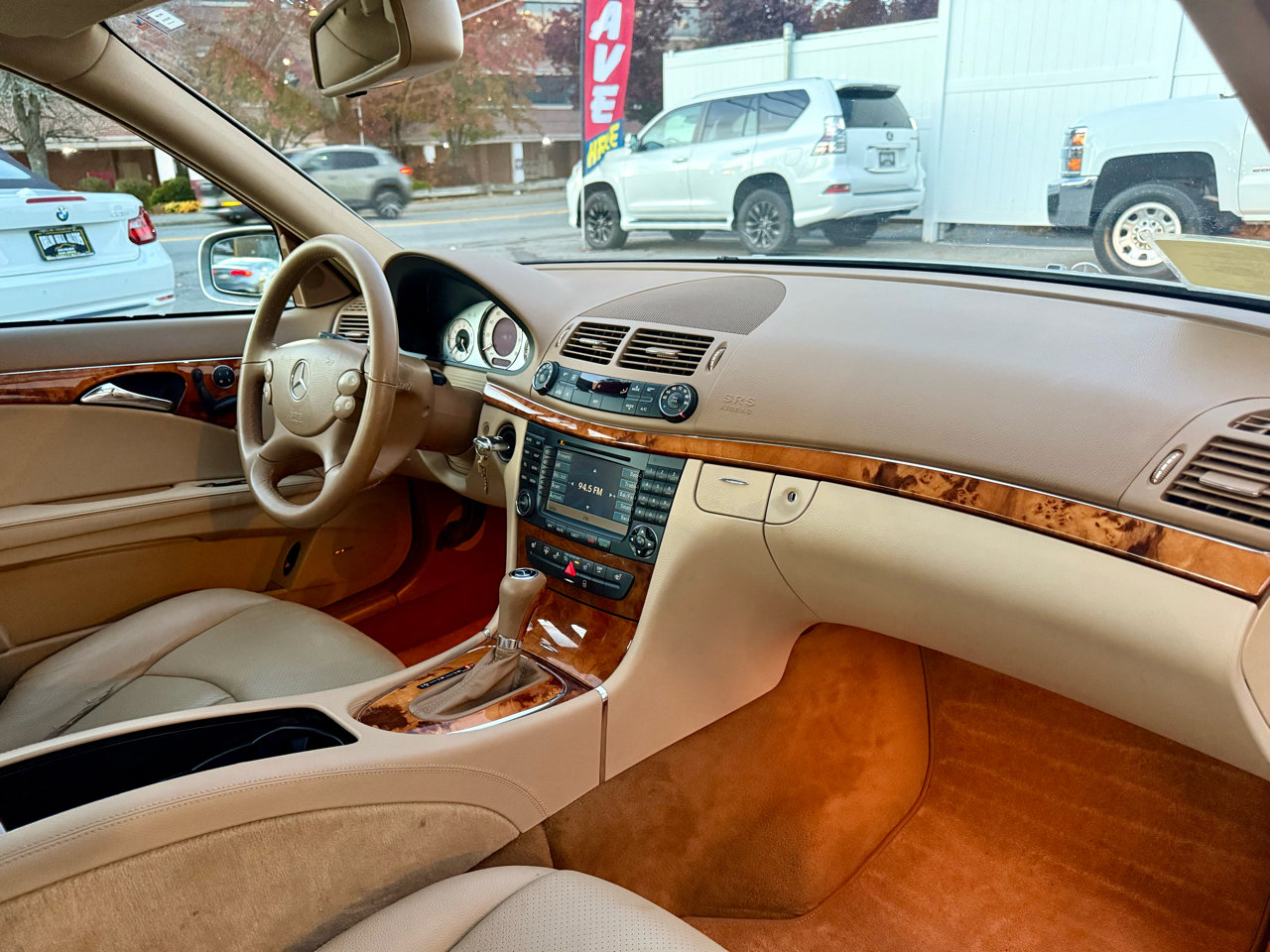 Used 2008 Mercedes-Benz E 350 Luxury image 27