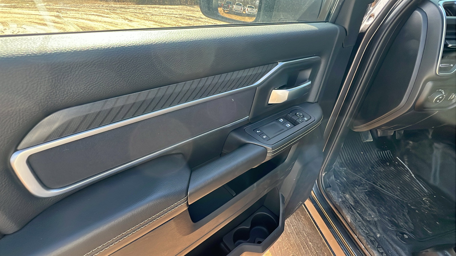 New 2025 RAM 5500 2WD Regular Cab image 17